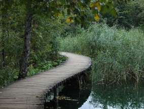 易县垂钓野炊之旅，亲近自然的绝佳体验